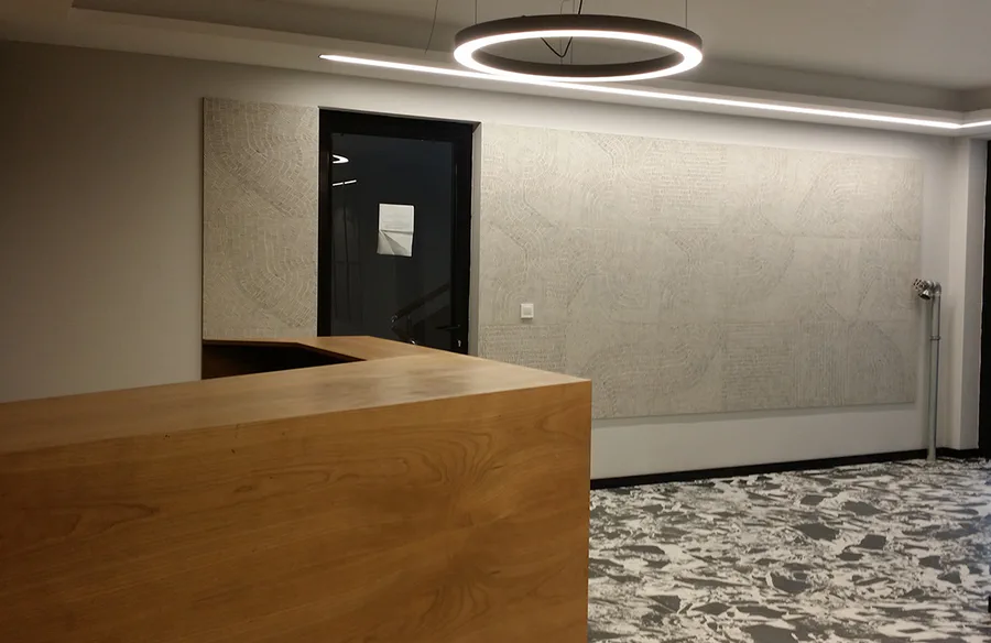 Входно фоайе на жилищна кооперация